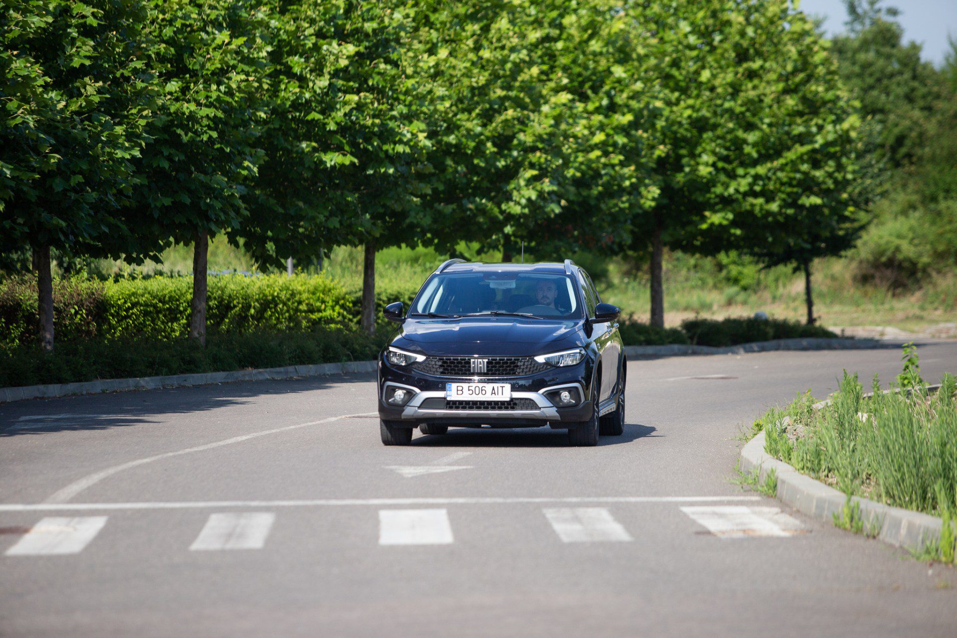 Тест-драйв Fiat Tipo Cross: 5 вещей, которые мне понравились в новой версии – ВИДЕО