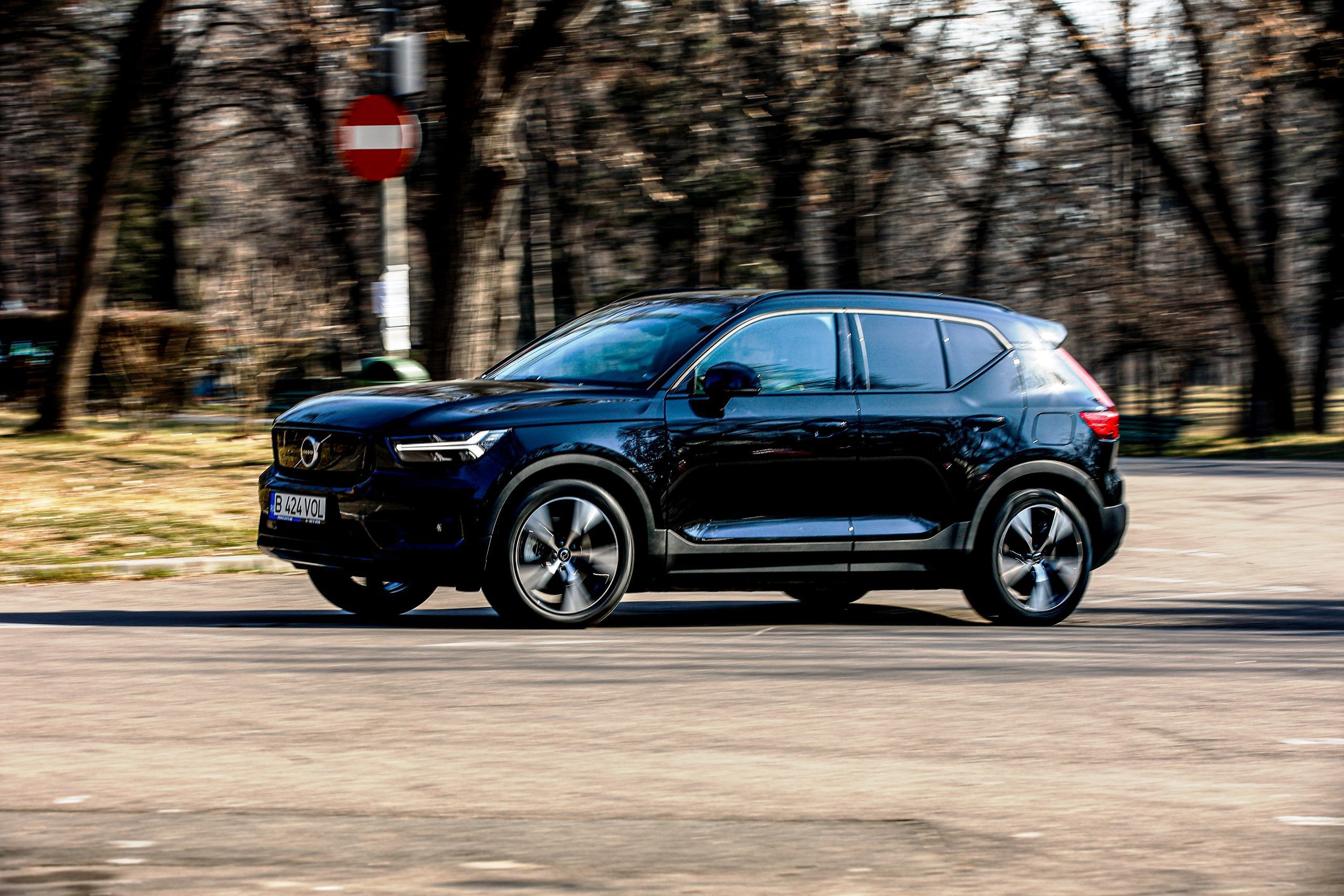 Тест-драйв нового Volvo XC40 Recharge: настоящая электрическая безопасность