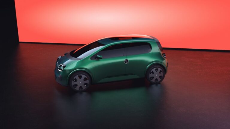 Будущий Renault Twingo будет иметь стартовую цену менее 20 000 евро.