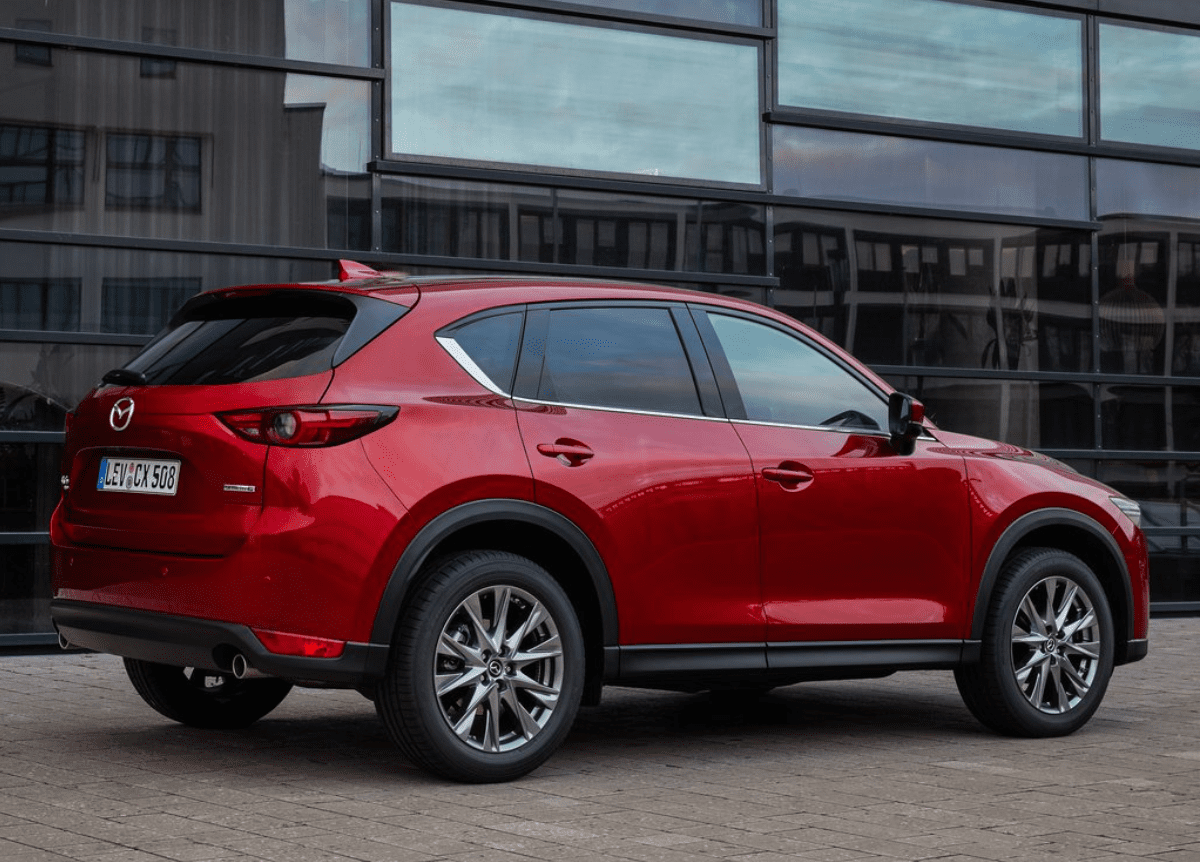 Mazda подтверждает новое поколение внедорожника CX-5. Японцы работают над новым бензиновым двигателем