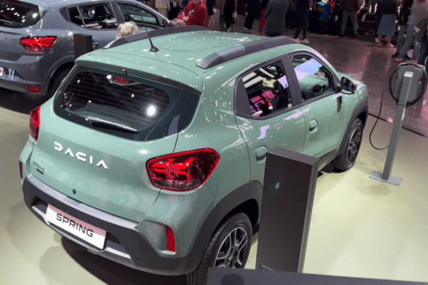 2023: Сколько стоит «полноценная» Dacia Spring, если заряжать дома