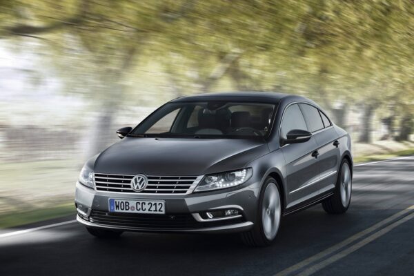 Напильник б/у Volkswagen CC: элегантность по доступной цене