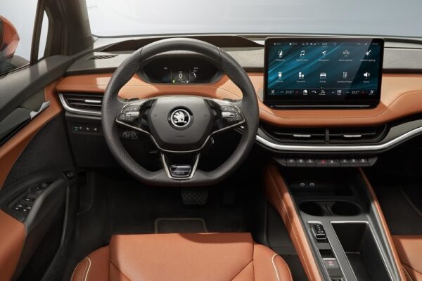 Как эффективно управлять новым Skoda Enyaq iV зимой (с видео)