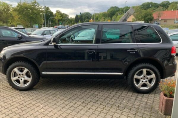 Как выглядит Volkswagen Touareg за 5000 евро. Неповторимый внедорожник, созданный как для города, так и для бездорожья.