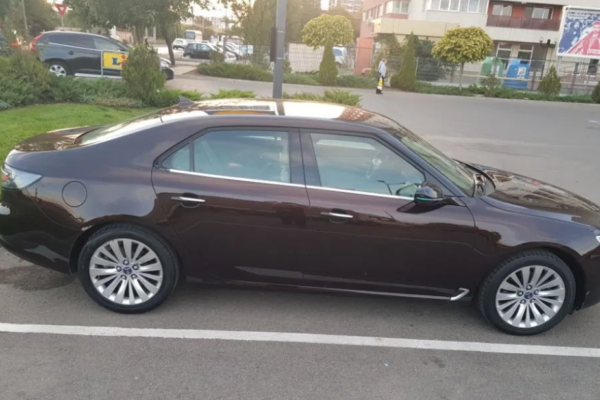 Сколько в итоге стоил Saab 9-5? Автомобиль находился в демонстрационном режиме в течение 6 месяцев в Бухаресте.