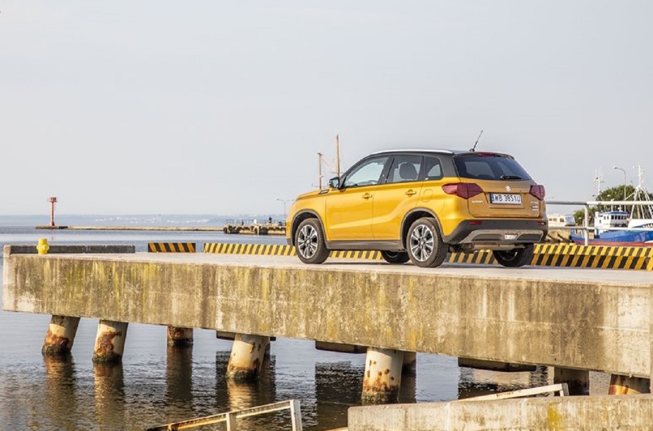 Dacia Duster Vs. Suzuki Vitara. Какой из этих внедорожников имеет лучшую цену через Rabla 2022?