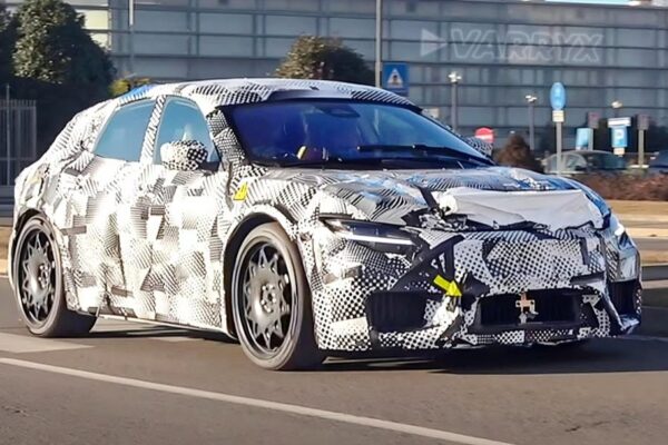 TIC-TAC, обратный отсчет до запуска первого электрического Ferrari не приближается к конечному видео