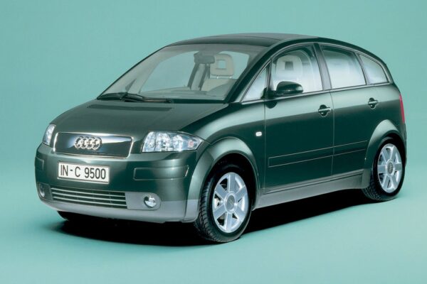 Audi A2: машина, которая была за 20 лет до времен ... и была наказана за это