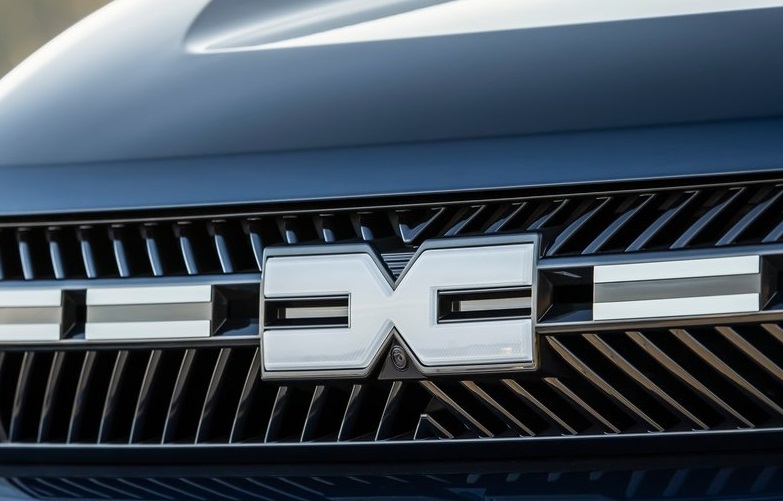 Опыт владельца Dacia Bigster Hybrid на дороге 2000 км в Грецию и обратно