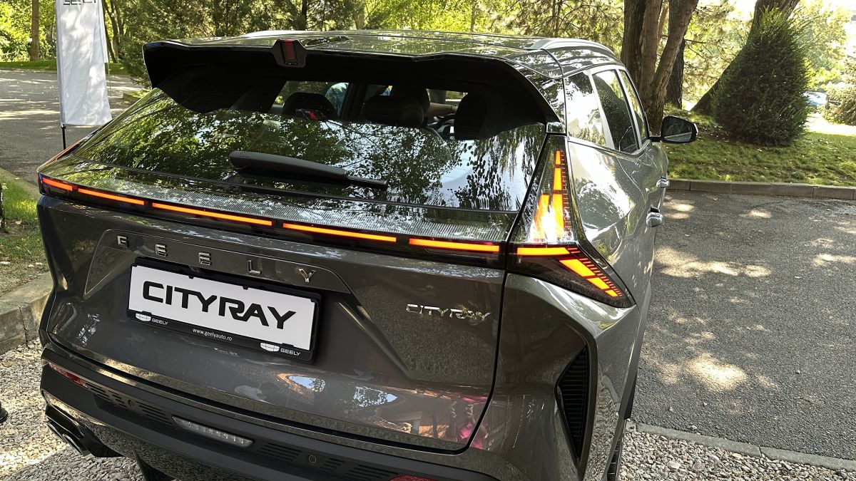 Geely официально запустил Compact Cityray Sup в Румынии: цены и функции / видео