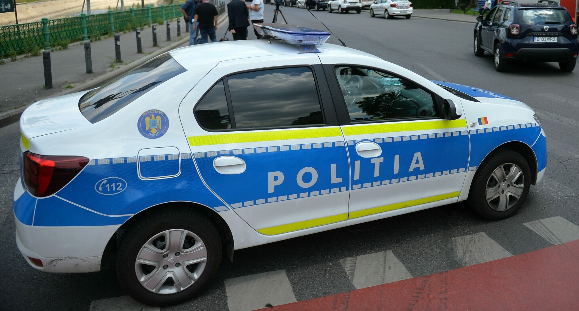 2025: Что произойдет, если вас поймают с 100 км/ч в местности. Разрешение приостановка или сбегает только с штрафом?