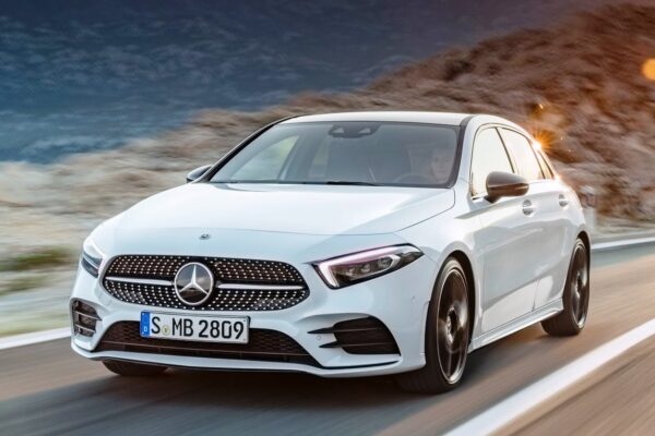 Mercedes покинул A-класс и атакует рынок более дешевым внедорожником