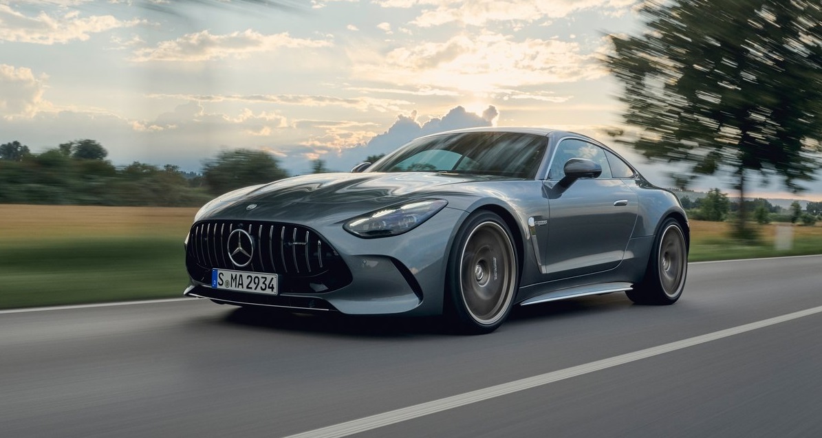 AMG GT попадает в розетку: Mercedes думает о электрическом варианте для купе в их диапазоне