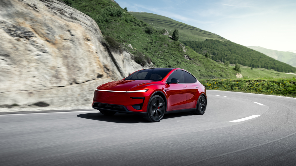 Новая производительность Tesla Model Y: более сильная, более изысканная, но и более дорогое