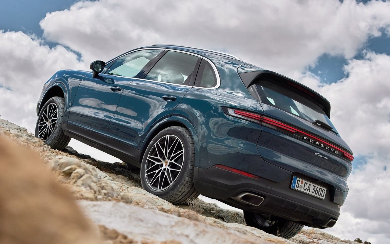 Porsche изменяет электрические планы: ведущий будущий внедорожник не будет электрическим