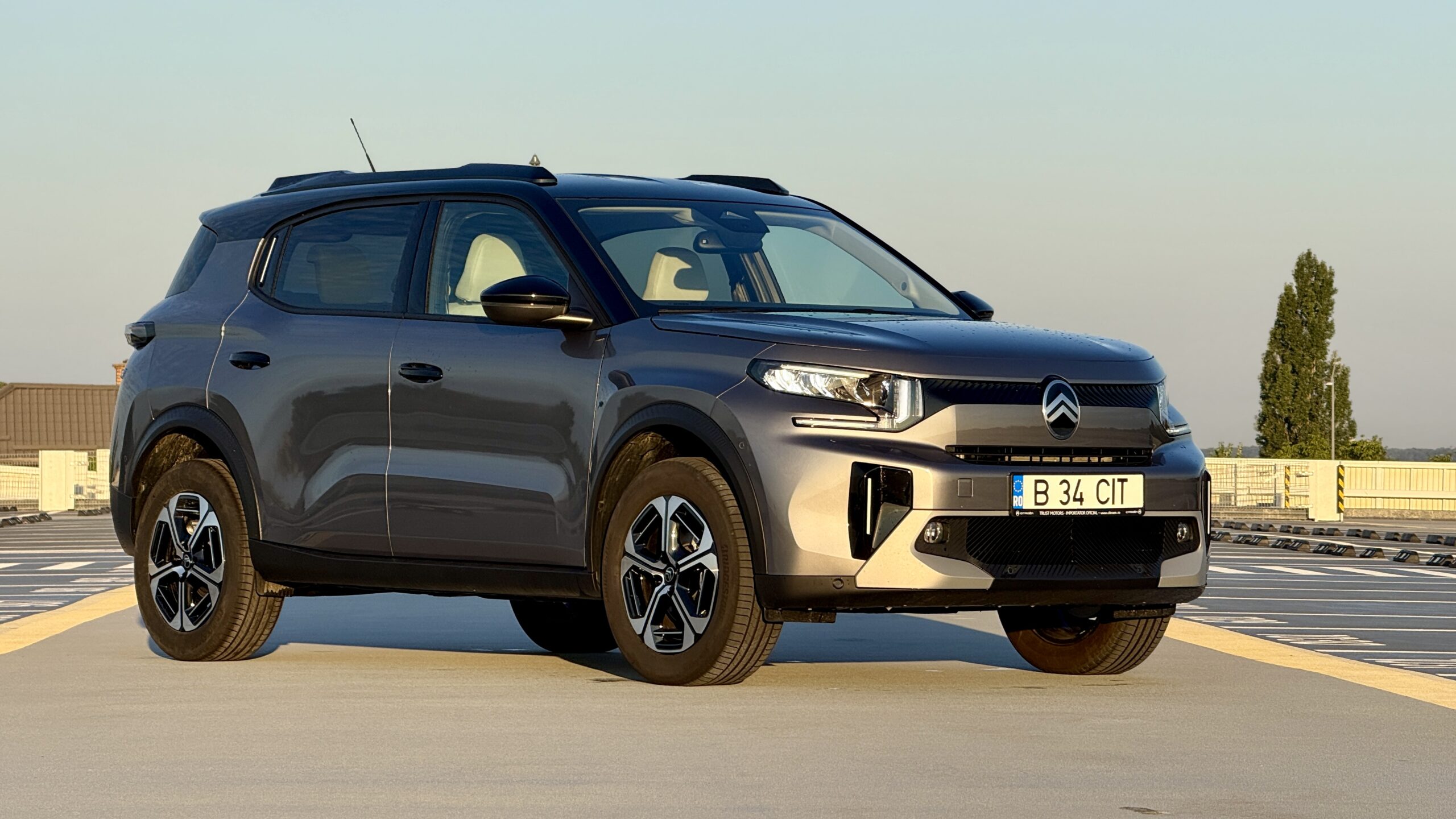 Видео - Citroen C3 Aircross - Dacia Duster конкурент достигает привлекательной цены в Румынии