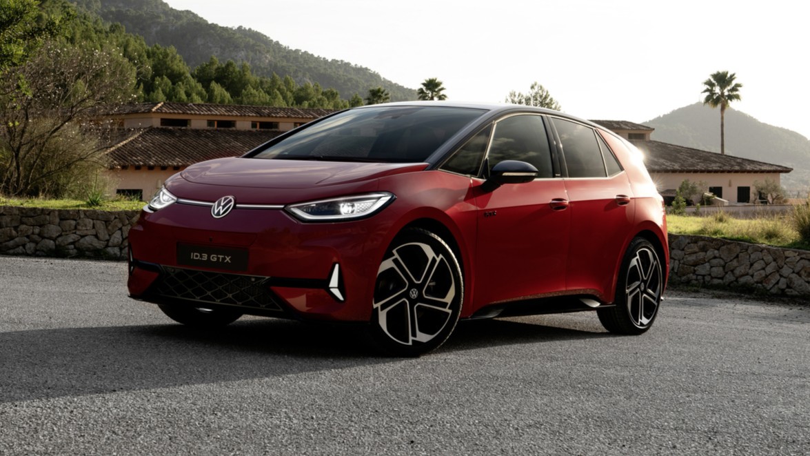 Европа покупает больше электрики и гибридов, в то время как Румыния идет в противоположном направлении