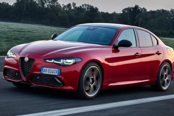 Alfa Romeo продлевает производство моделей Giulia и Stelvio до 2027 года