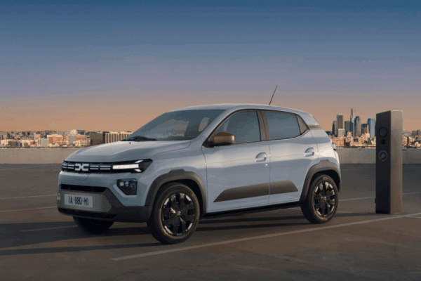 Dacia Spring, перекроссированная: достигает 100 л.с. и автономности 225 километров