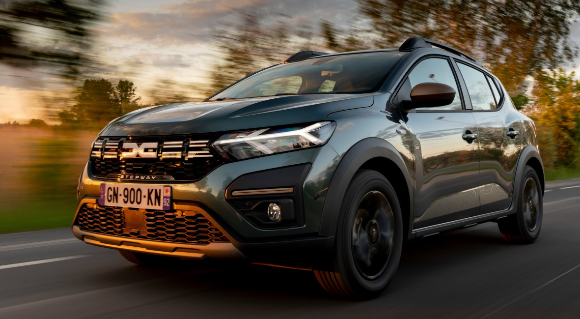 Dacia Sandero оставила французов в маске. Он превысил не только разрешенный законом предел, но и максимальную скорость, заявленную производителем.