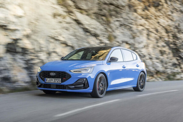 Форд вынимает один из последних хэтчбеков личности: конец эры, опять же