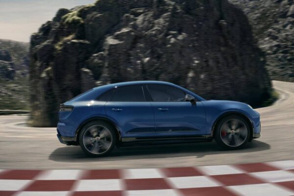 Porsche представляет первую полностью электрическую модель Macan GTS