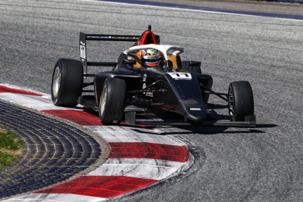 «Аудитория исключительная»: как Формула 1 стала телевизионным феноменом в Румынии – ВИДЕО