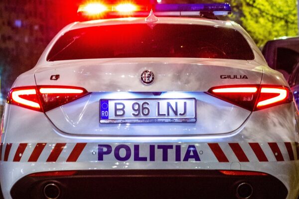 2025: Что произойдет, если вас остановит полиция и у вас не будет с собой водительских прав? Обязательные документы и штрафы для водителей