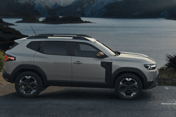 ВИДЕО | Renault: Duster возвращается на один из крупнейших автомобильных рынков мира с новым поколением внедорожников