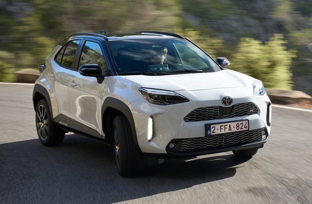 Toyota укрепляет свои позиции в Европе: Yaris Cross остаётся самой продаваемой моделью 2025 года