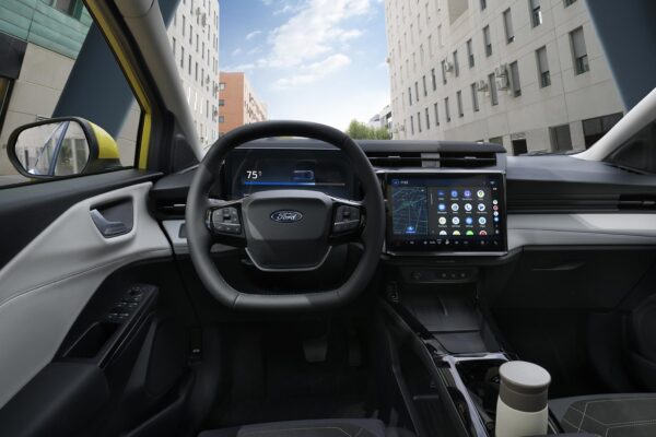 Исторический момент для Румынии: с 2026 года в Крайове будет собираться первый серийный беспилотный автомобиль уровня 2+.