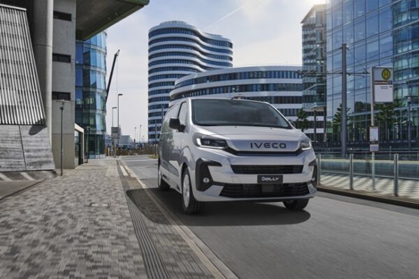 Iveco, купленная Tata Motors: итальянское правительство вводит строгие правила