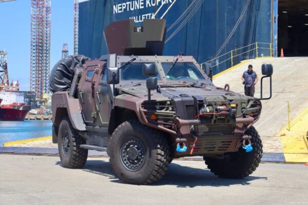 В ноябре в армию приходит новая техника! Первая партия Cobra II прибыла в Румынию