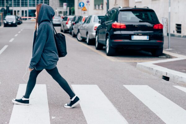 Покидает ли пешеход место происшествия на своих ногах? Если вы этого не сделаете, вам грозит до 7 лет тюрьмы.