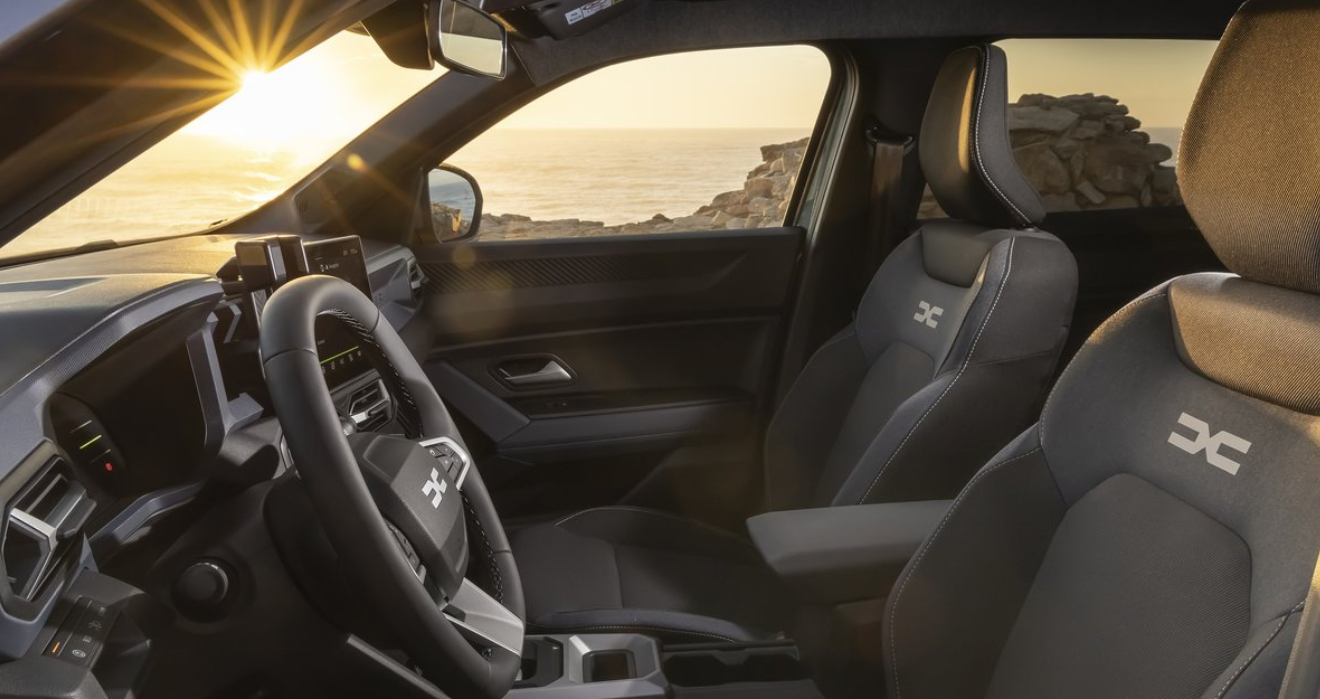 Dacia C-Neo 2026: свежие рендеры, сделанные тюнером, специализирующимся на моделях Dacia