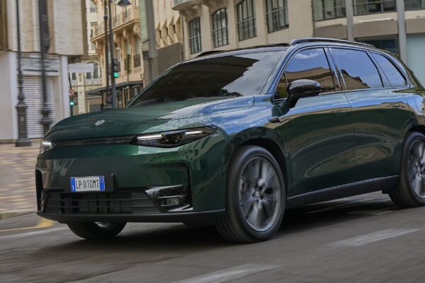 Рекорд продаж Leapmotor. В ноябре она обогнала Volvo по всему миру.