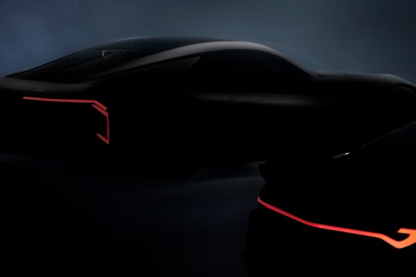 Lexus опубликовал первые изображения нового гибридного суперкара V8