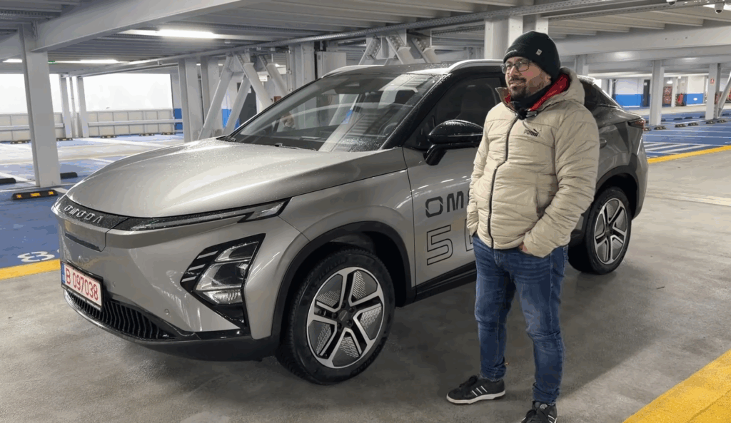 OMODA 5 EV, электрический внедорожник с запасом хода 402 км. Альтернатива для Hyundai KONA Electric