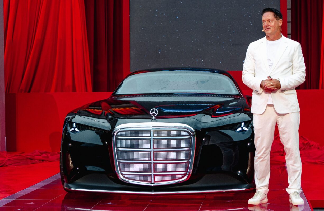 Mercedes-Benz меняет руководителя отдела дизайна спустя почти 20 лет. Кто придет на место Вагенера