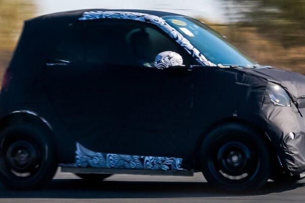 Начались испытания электрического Smart №2. Новая модель будет выпущена в 2026 году.
