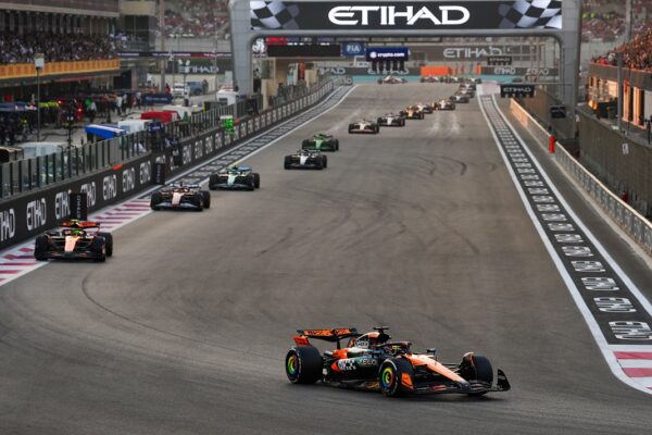 Макс Ферстаппен по сравнению с Михаэлем Шумахером после сезона Формулы-1 2025 года