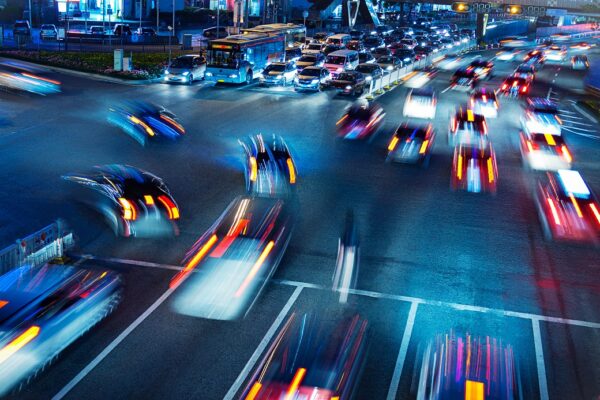 Производитель премиум-класса, который превысит порог в 5000 единиц, проданных в Румынии в 2025 году, и объявит о крупных инвестициях.