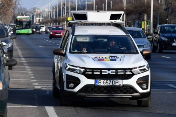 Местная полиция удаляет 7 «НЛО» на улицах Бухареста. Автоматические штрафы для водителей, не платящих за парковку