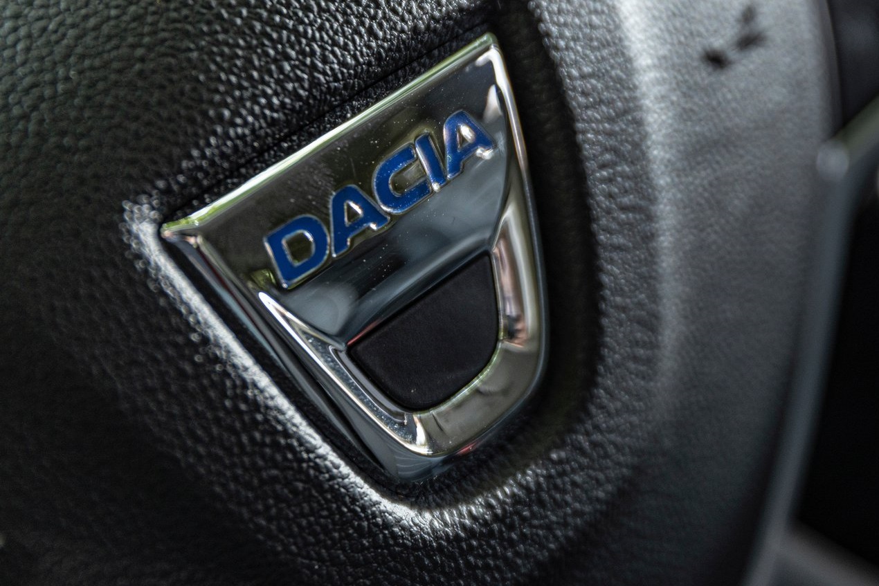 Жандармерия Монтаны берет на помощь Dacia Quatro, самый мощный Duster.