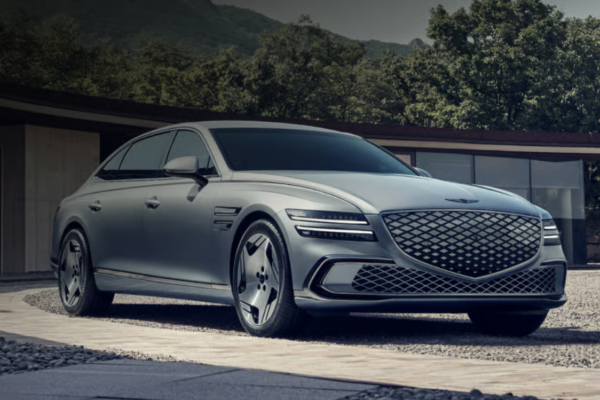 9 электромобилей, которые «умерли» в 2025 году. Что привело к их ликвидации