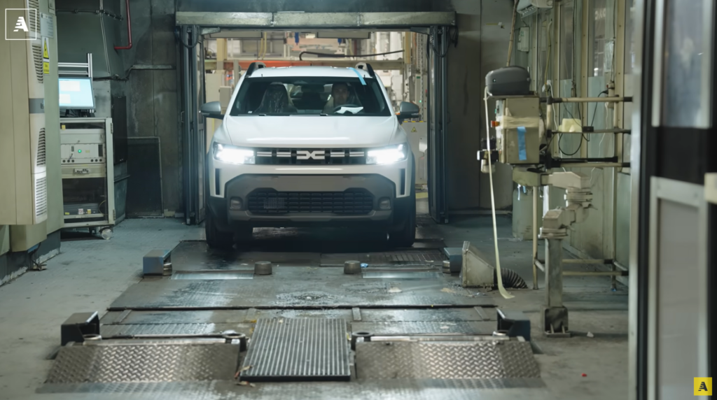 СРОЧНО Dacia и Renault оштрафованы Советом по конкуренции на сумму более 127 миллионов леев за снижение мобильности сотрудников. Еще 6 компаний автомобильного сектора попали под санкции