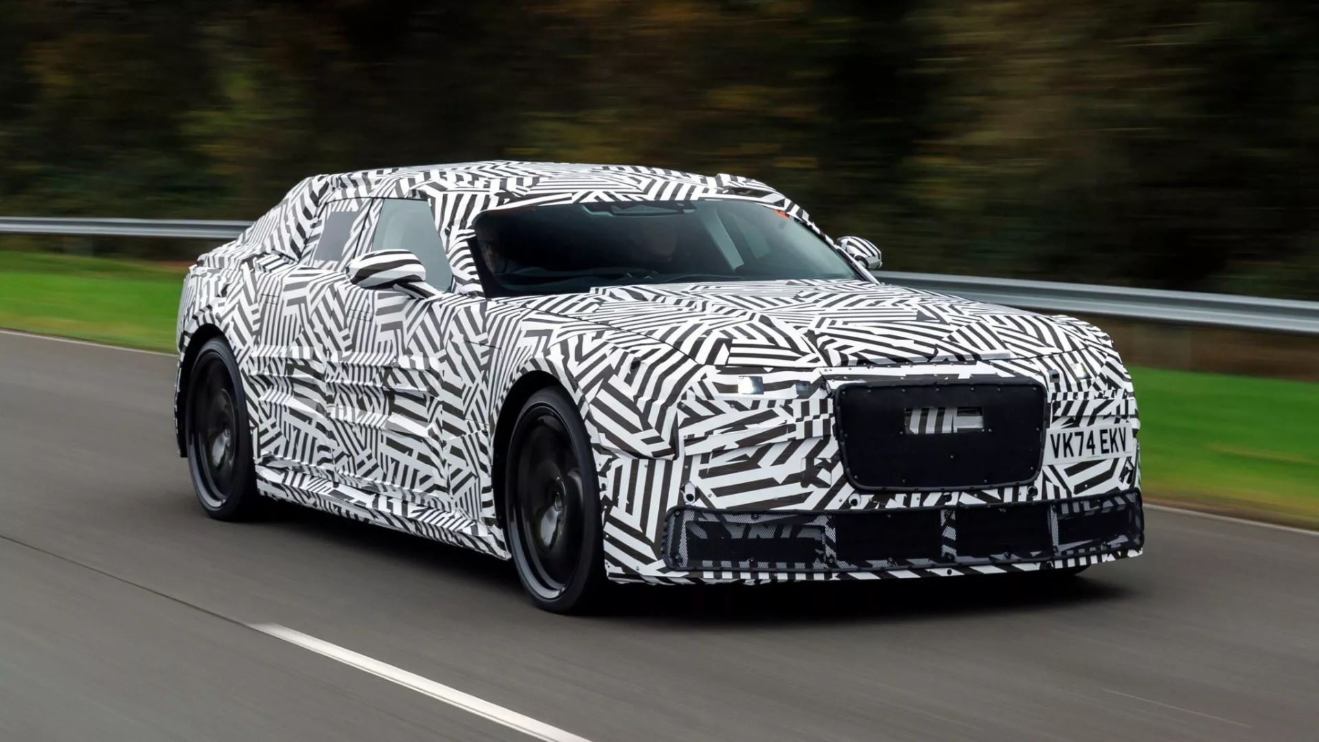 Дилеры Jaguar обеспокоены будущим компании. Компания хотела бы не продавать автомобили, а сдавать их в аренду