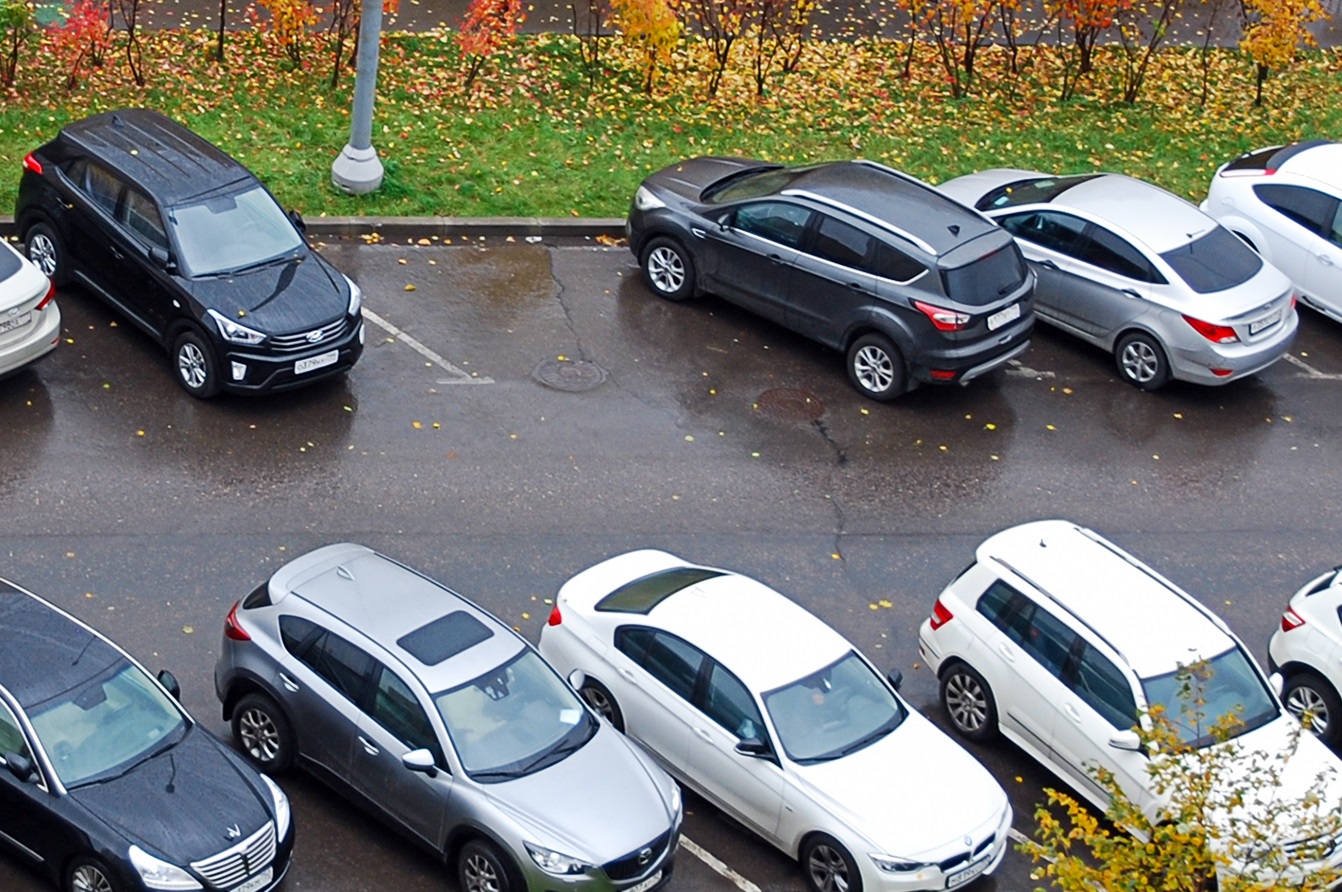 Импортные автомобили, более подверженные риску мошенничества с пробегом на румынском авторынке