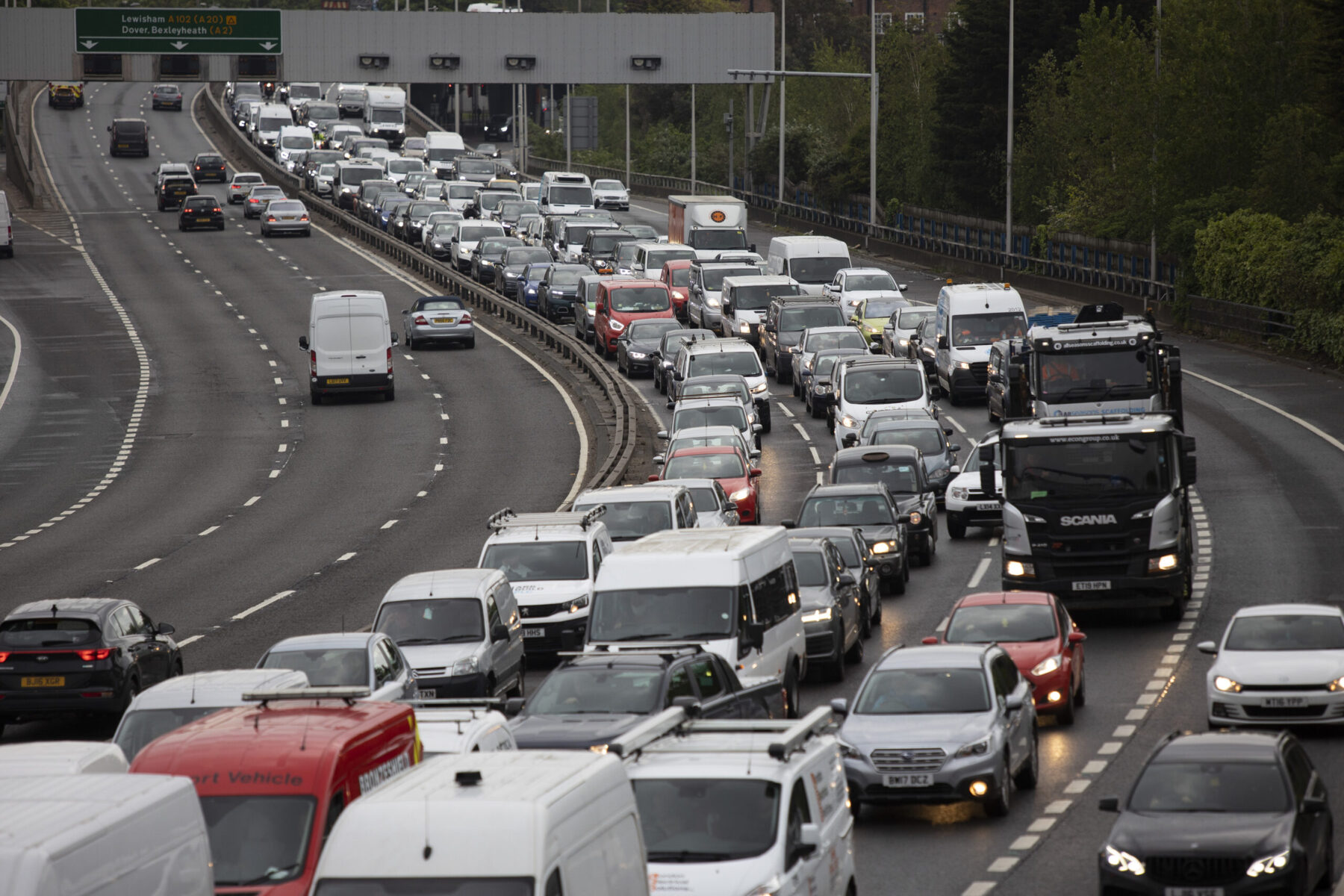 К 2030 году в Великобритании будет больше электромобилей, чем дизельных. Лондон – первый город без дизеля