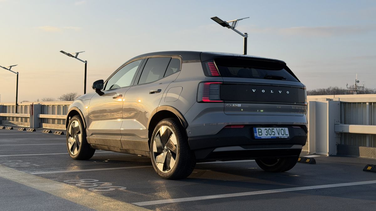 Volvo EX30 Cross Country мощностью 428 л.с.: что вы получаете за 47 000 евро